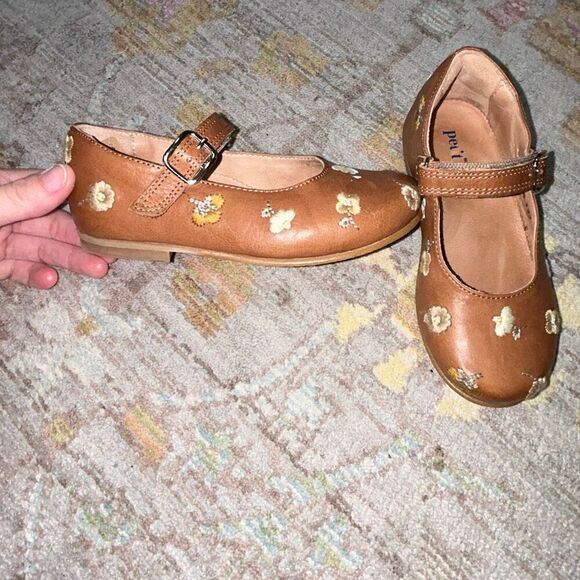 Petit nord flowered embroidered Mary Jane’s sz 27 - Picture 3 of 5